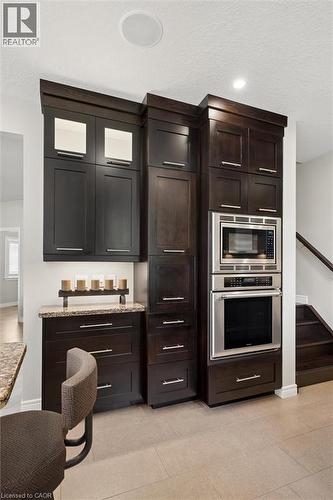 697 Breakwater Crescent, Waterloo, ON - Indoor Photo Showing Kitchen