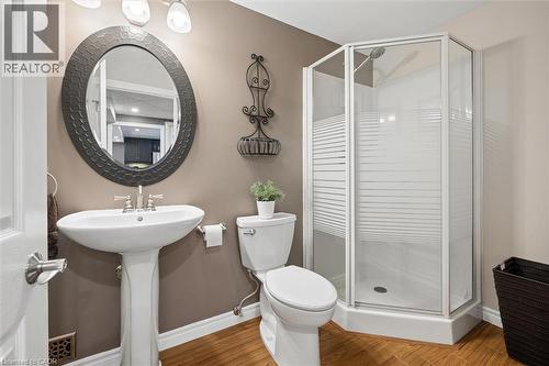 697 Breakwater Crescent, Waterloo, ON - Indoor Photo Showing Bathroom