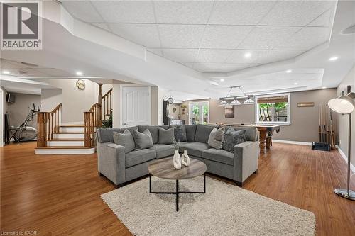 697 Breakwater Crescent, Waterloo, ON - Indoor Photo Showing Living Room