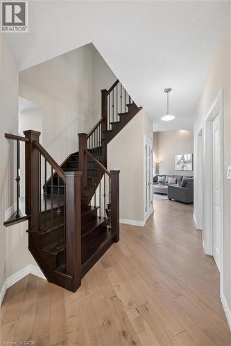 697 Breakwater Crescent, Waterloo, ON - Indoor Photo Showing Other Room