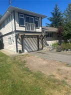 2290 Amelia Ave Sidney, BC V8L 2H8