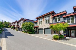 2122 Greenhill Rise  Langford, BC V9B 0J1