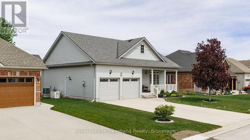 36 STORNOWAY CRESCENT  Huron East (Egmondville), ON N0K 1W0