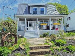 7 Lorne Street Springhill, NS B0M 1X0