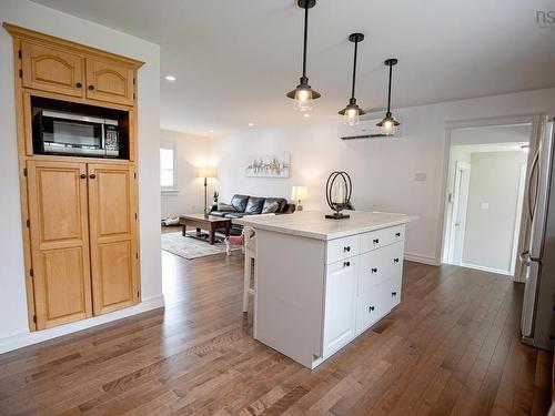 8 Penny Lane, Amherst, NS 