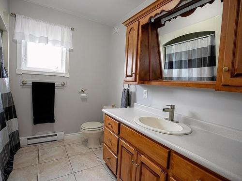 8 Penny Lane, Amherst, NS 