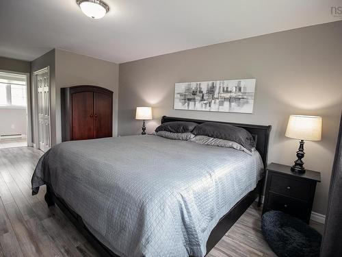 8 Penny Lane, Amherst, NS 