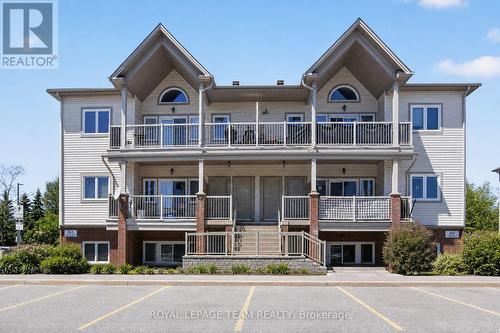 D - 165 CRESTWAY DRIVE  Ottawa, ON K2G 7C8
