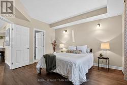 Large Primary bedroom with 3 piece ensuite - 