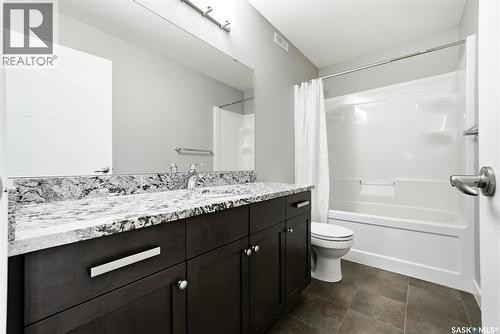 3825 Green Moss Bay, Regina, SK 