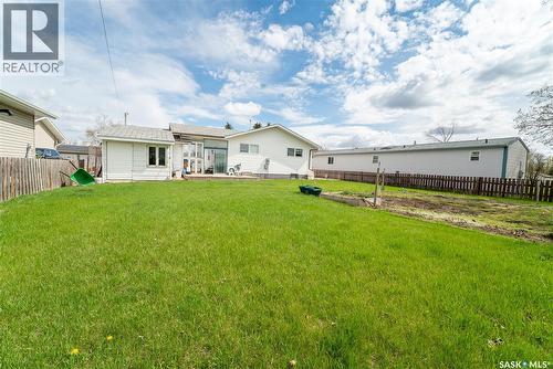 406 Walter Scott Avenue, Hanley, SK - Outdoor