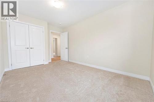 15 Linden Park Lane, Hamilton, ON - Indoor Photo Showing Other Room