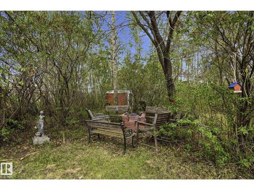 210 Porter Av, Millet, AB - Outdoor