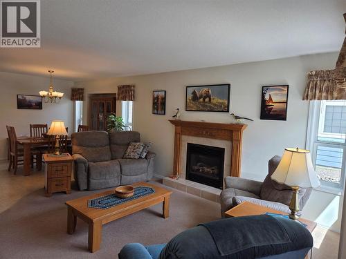 304 9Th Avenue, Keremeos, BC 