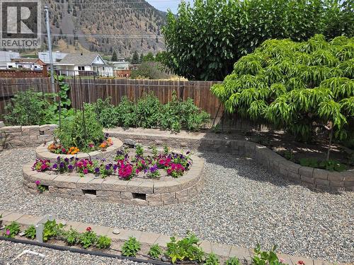 304 9Th Avenue, Keremeos, BC - Outdoor