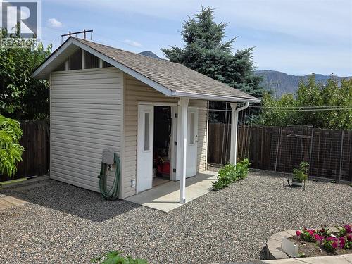 304 9Th Avenue, Keremeos, BC - Outdoor
