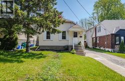 21 ELGIN STREET N  Cambridge, ON N1R 5G8
