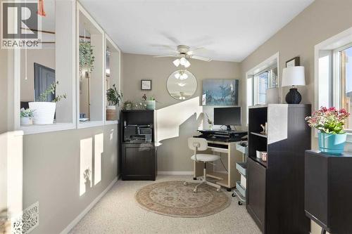 245042 Range Road 251, Rural Wheatland County, AB - Indoor Photo Showing Office