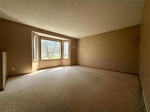 235 Cornwallis Crescent, Brandon, MB 