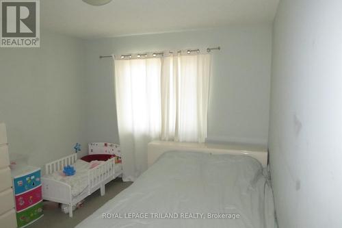Main Level - 204 Peach Tree Boulevard, St. Thomas, ON - Indoor Photo Showing Bedroom