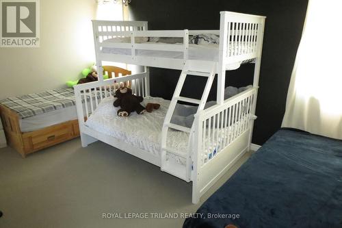 Main Level - 204 Peach Tree Boulevard, St. Thomas, ON - Indoor Photo Showing Bedroom