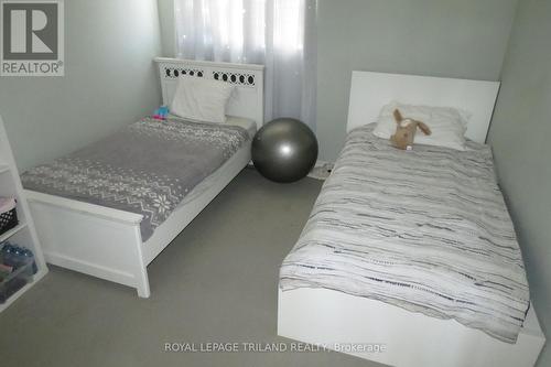 Main Level - 204 Peach Tree Boulevard, St. Thomas, ON - Indoor Photo Showing Bedroom