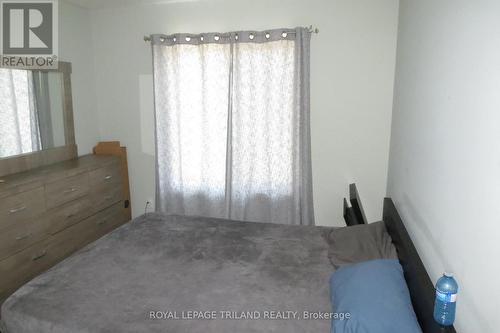 Main Level - 204 Peach Tree Boulevard, St. Thomas, ON - Indoor Photo Showing Other Room