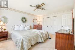 Primary bedroom - 