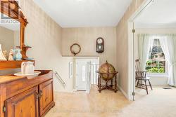 Foyer - 