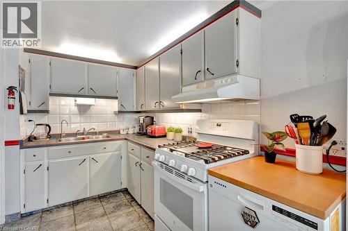 98 Belwood Crescent, Kitchener, ON - Indoor Photo Showing Kitchen With Double Sink