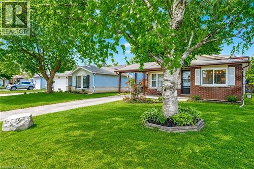 98 Belwood Crescent, Kitchener, ON - Outdoor
