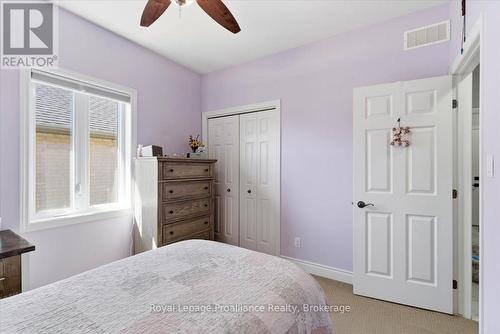 109 Pinnacle Street, Brighton, ON - Indoor Photo Showing Bedroom