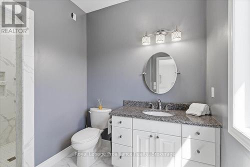 109 Pinnacle Street, Brighton, ON - Indoor Photo Showing Bathroom