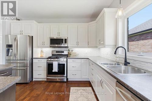 109 Pinnacle Street, Brighton, ON - Indoor Photo Showing Kitchen With Stainless Steel Kitchen With Double Sink