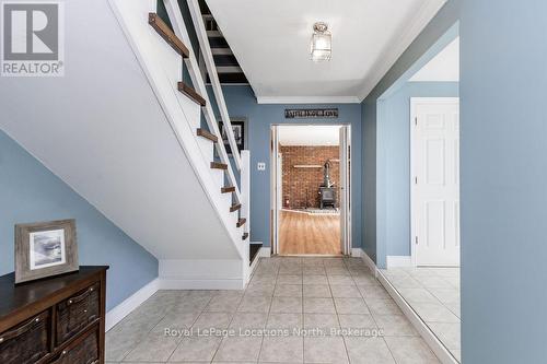 38 Foliage Drive, Tiny, ON - Indoor Photo Showing Other Room