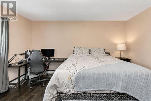 38 Foliage Drive, Tiny, ON - Indoor Photo Showing Bedroom