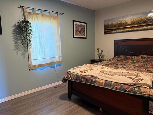 2 Walmore Drive, Ashern, MB - Indoor Photo Showing Bedroom