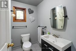 Ground Level 4pc Bath - 