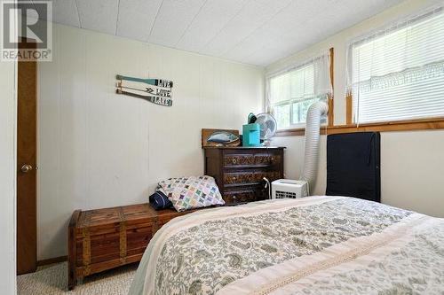 399 Leisure Bay Rd, Blind River, ON - Indoor Photo Showing Bedroom