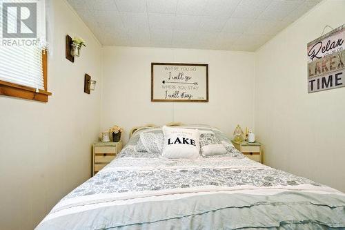 399 Leisure Bay Rd, Blind River, ON - Indoor Photo Showing Bedroom