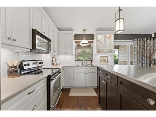 944 Thompson, Windsor, ON 