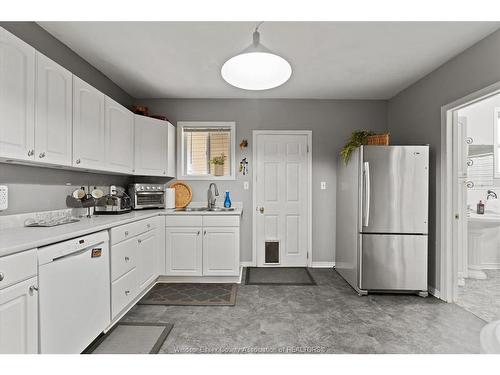 1056 Gladstone, Windsor, ON 