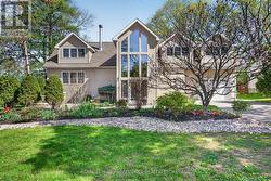 9 GRENVILLE CRESCENT Kingston (West Of Sir John A. Blvd), ON K7M 3A9
