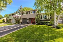 1487 RUSHOLME CRESCENT  Burlington, ON L7M 1M4