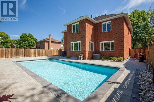 2025 Parklane Crescent, Burlington, ON - Outdoor With In Ground Pool