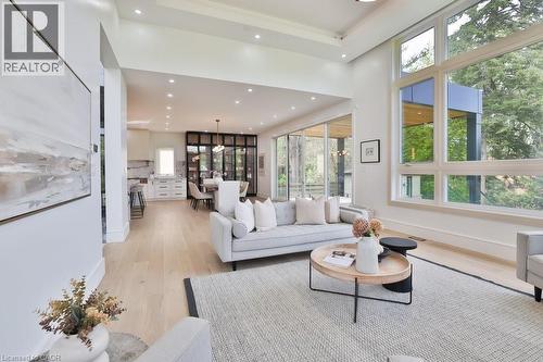 1143 Kane Road, Mississauga, ON - Indoor Photo Showing Other Room