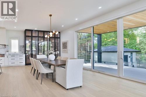 1143 Kane Road, Mississauga, ON - Indoor Photo Showing Dining Room