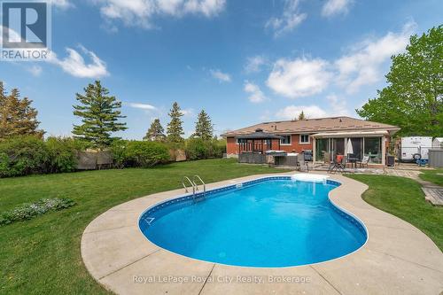 44 RIDGEWAY AVENUE  Guelph (Pineridge/Westminster Woods), ON N1L 1G8