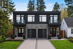 25A TECUMSETH Avenue  Mississauga, ON L5G 1K5