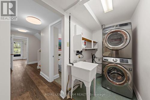 1965 Bromley Road, Ottawa, ON - Indoor Photo Showing Laundry Room